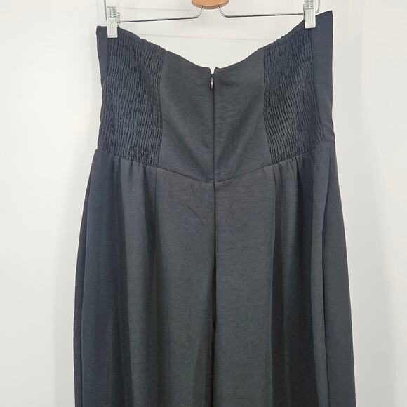 Abercrombie & Fitch Strapless Premium Crepe Jumpsuit Black‎ New with Tag - Picture 9 of 9